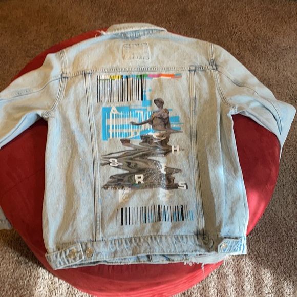 Jacket - Picture 2 of 3